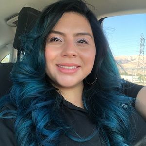 Meet your Posher, Vivian